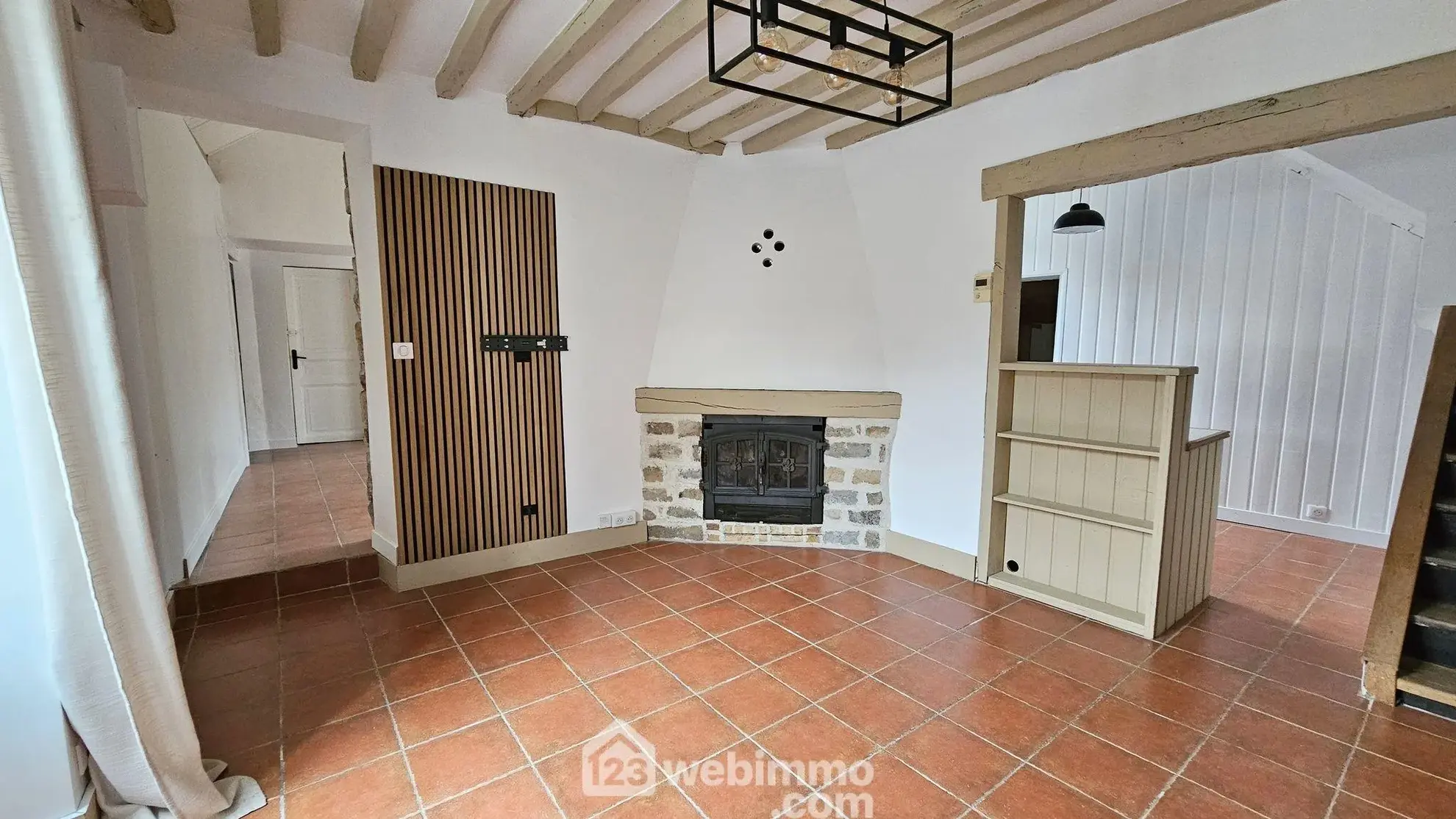 Maison en pierre de 75 m² à Milly-la-Forêt avec terrasse arborée 
