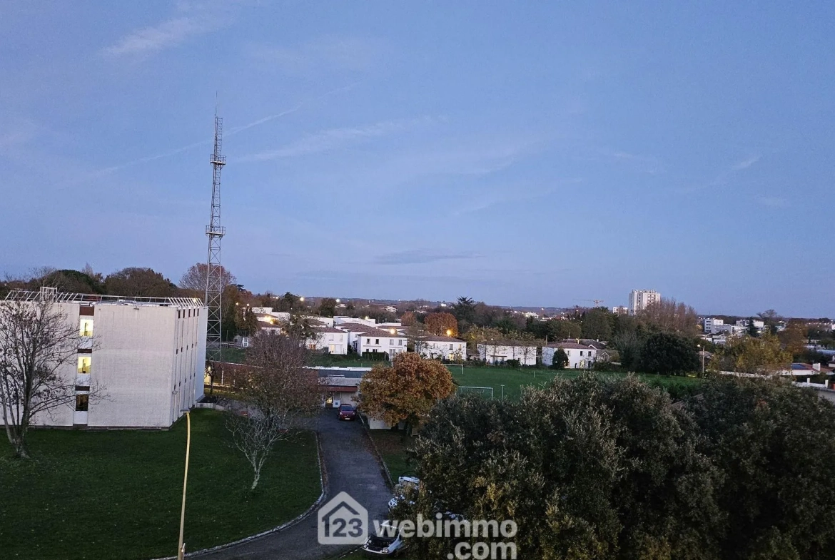 Appartement 2 pièces lumineux et récent à Villenave d'Ornon 