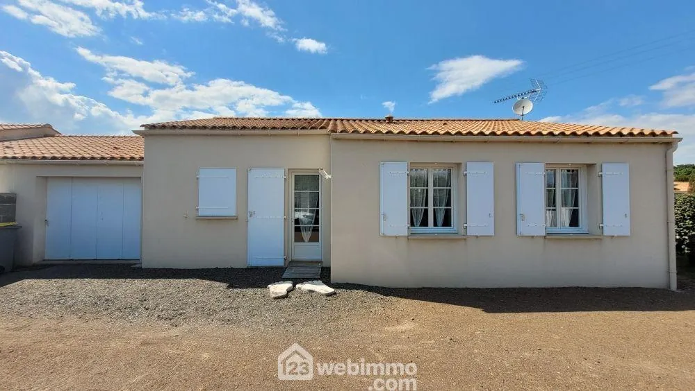Maison de 80 m² avec garage à Le Bernard, calme proche plages 