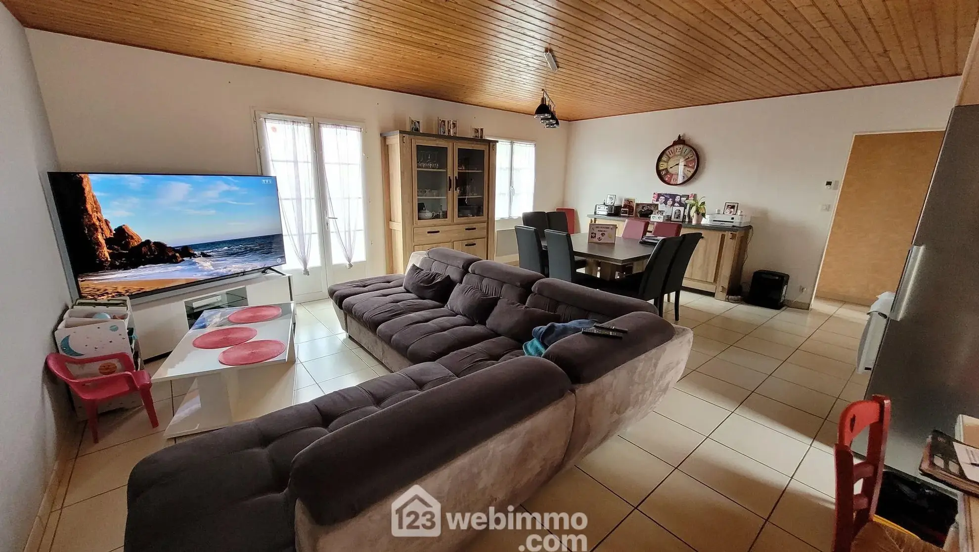 Maison de 80 m² avec garage à Le Bernard, calme proche plages 