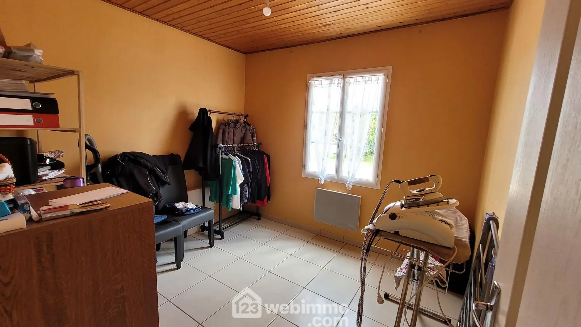 Maison de 80 m² avec garage à Le Bernard, calme proche plages 