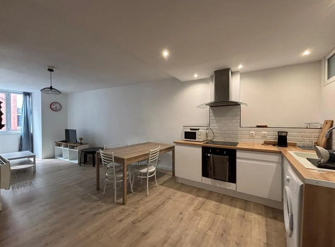 Investissez dans un appartement T4 de 77 m² meublé à Roubaix, idéal pour colocation 