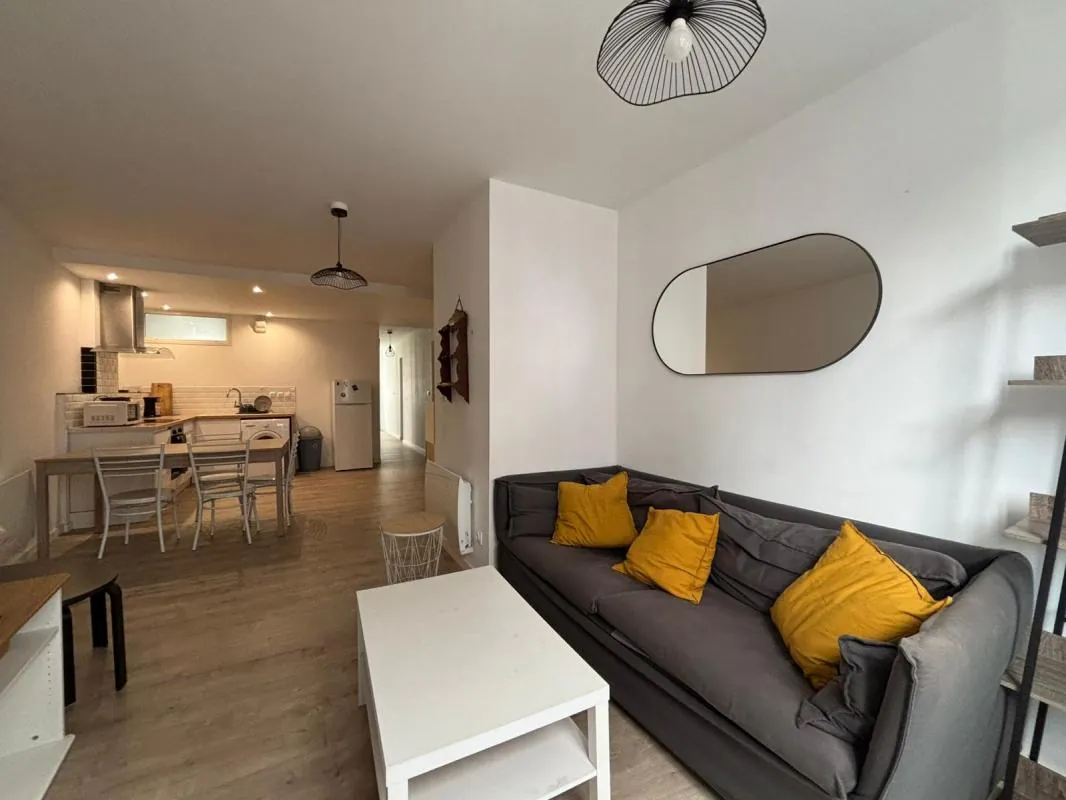 Investissez dans un appartement T4 de 77 m² meublé à Roubaix, idéal pour colocation 