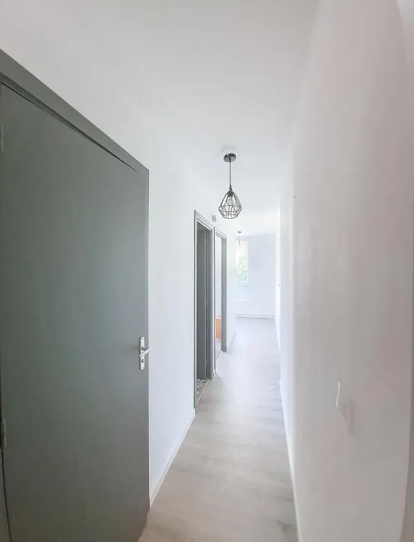 Investissez dans un appartement T4 de 77 m² meublé à Roubaix, idéal pour colocation 