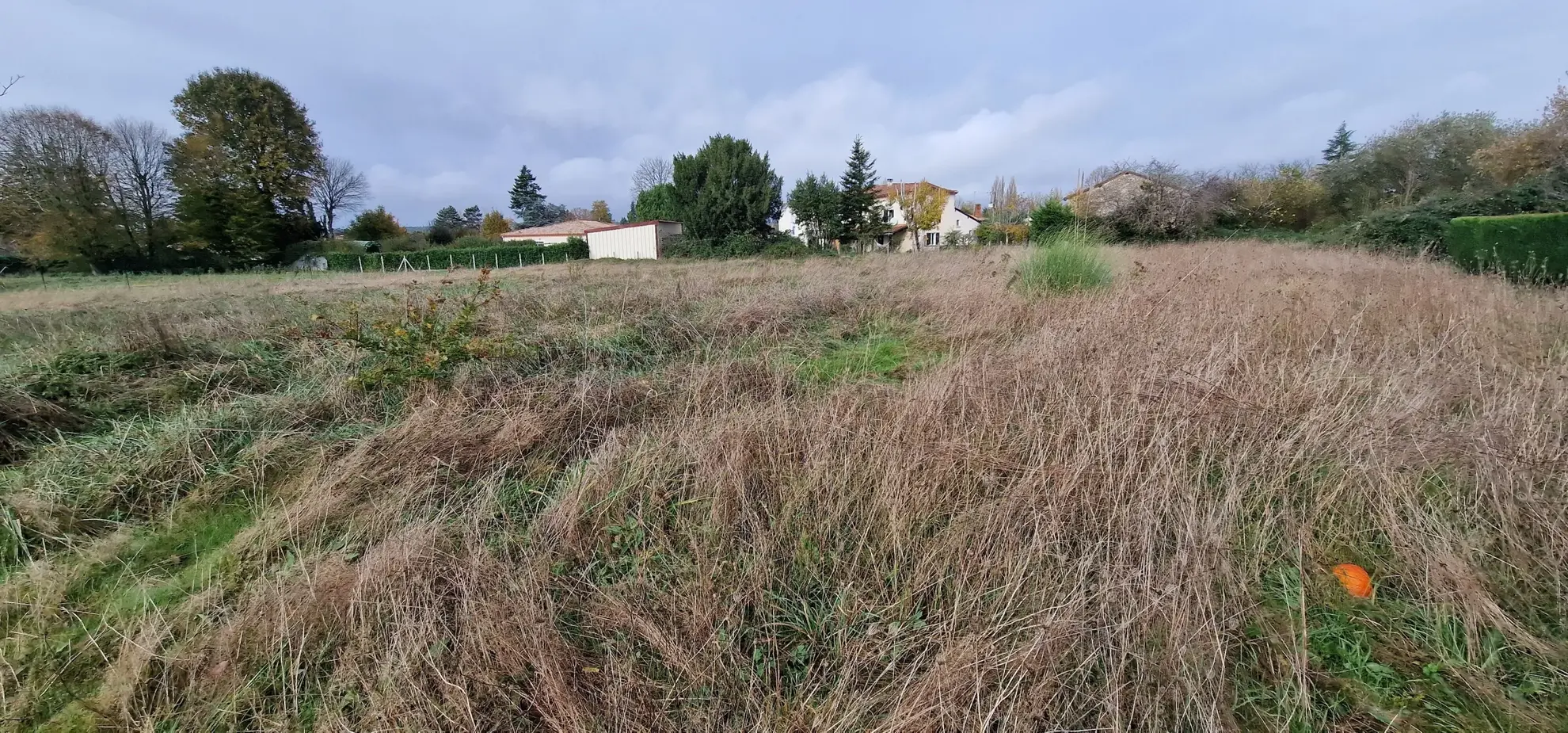 Maison neuve 4 chambres à Saint-Léon-sur-l'Isle - Construction prête à décorer 