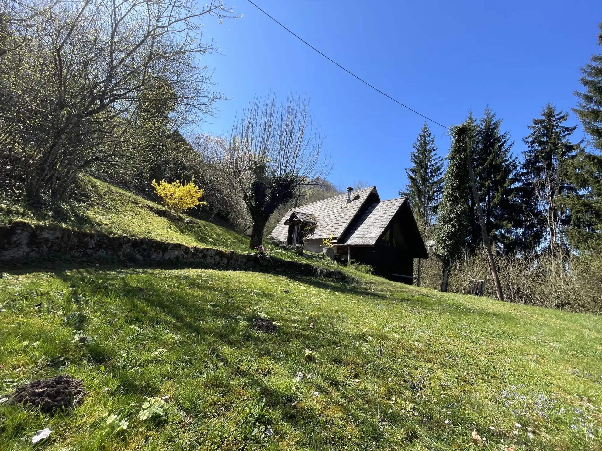 Charmante maison à Annecy-le-Vieux proche des Aravis, 41 m² à rénover 
