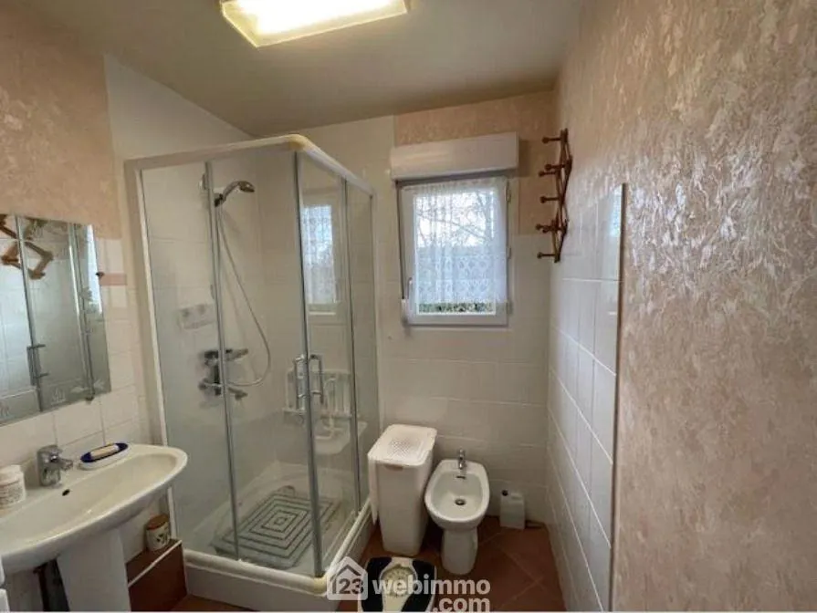 Appartement à vendre à Chauny avec garage et cave, idéal pour investisseur ou jeune couple 