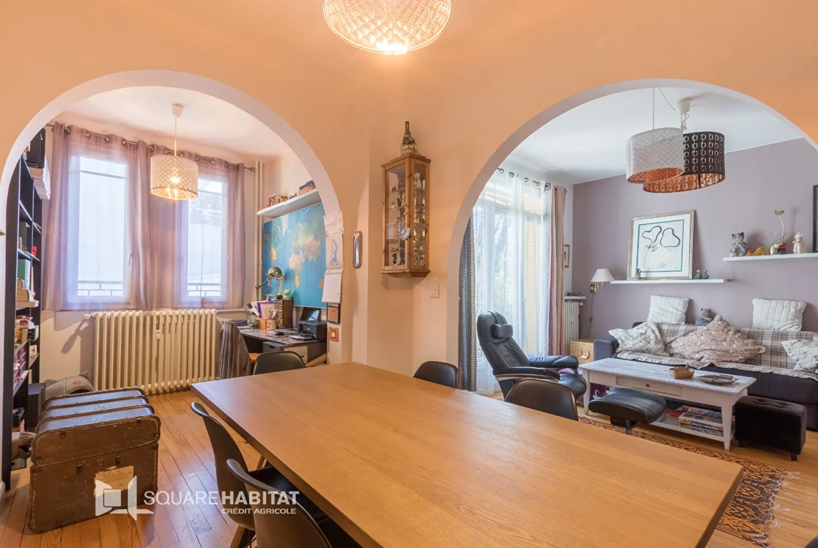 Appartement rénové 3 pièces à Gap, proche hypercentre avec cave et garage en option 