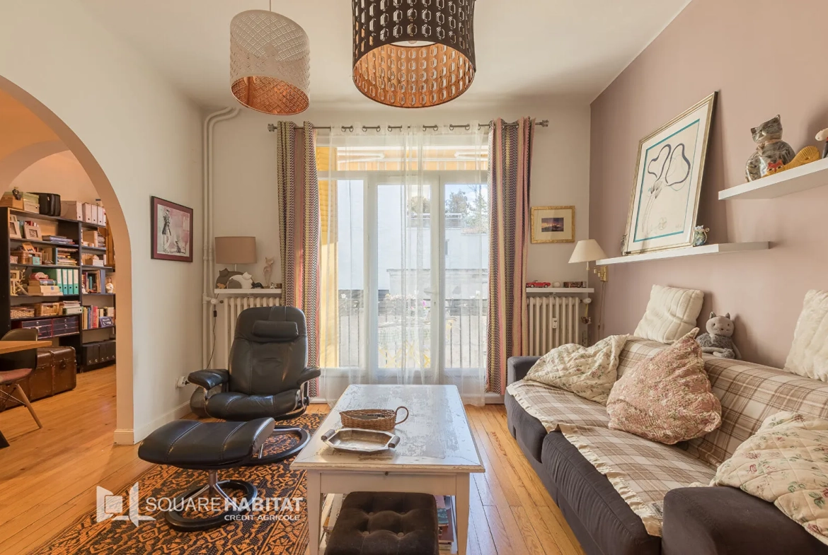 Appartement rénové 3 pièces à Gap, proche hypercentre avec cave et garage en option 