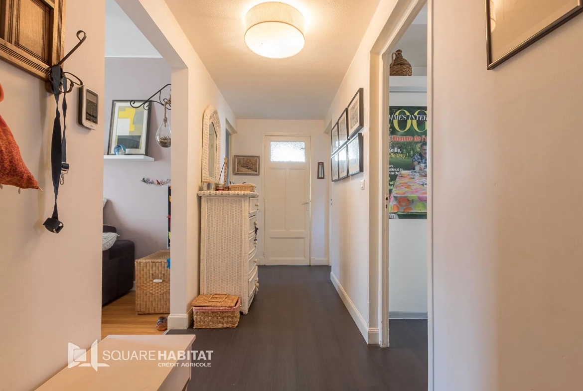 Appartement rénové 3 pièces à Gap, proche hypercentre avec cave et garage en option 