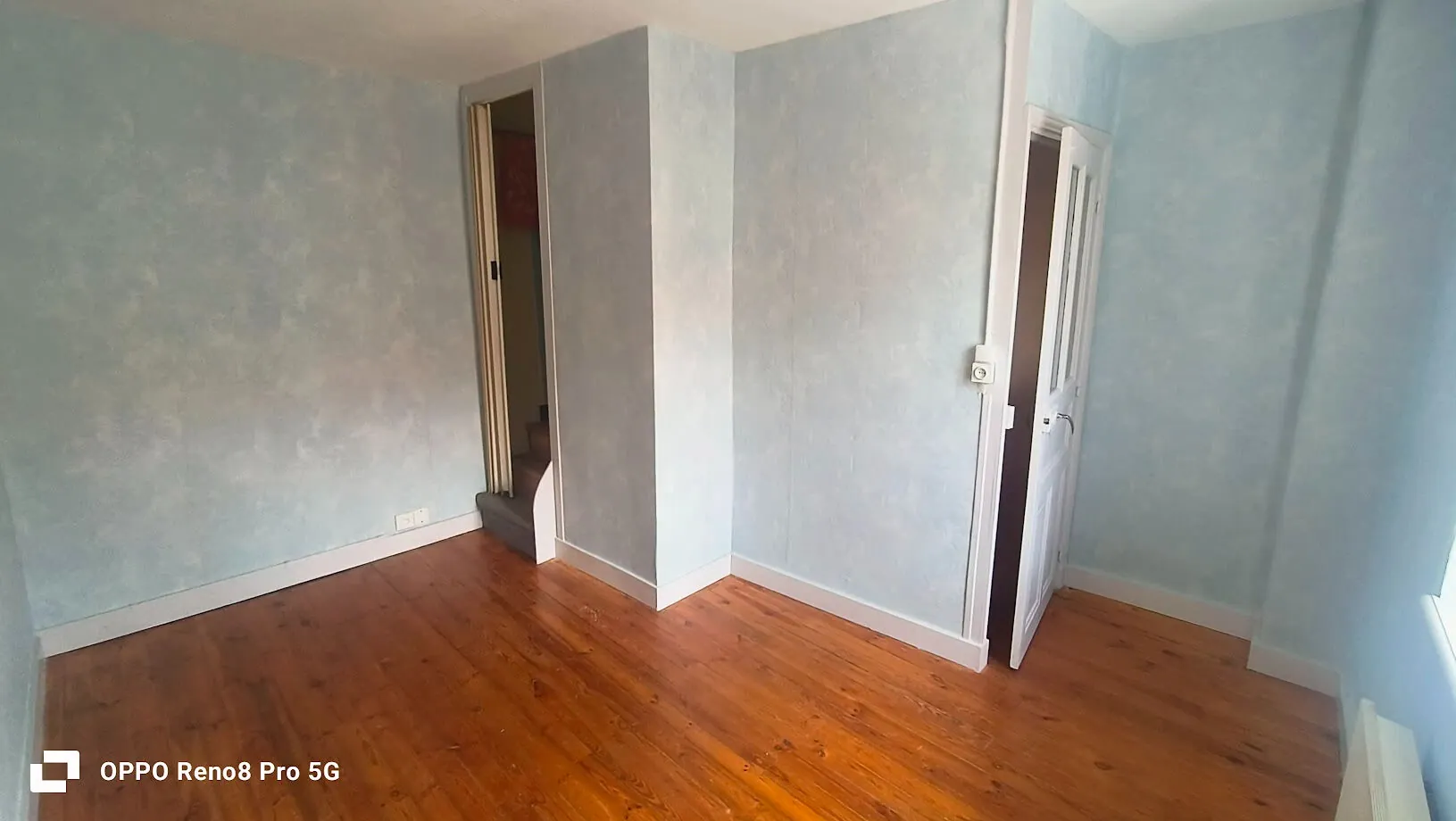 Charmante maison de village à Saint-Amant-Tallende de 51 m² avec garage 