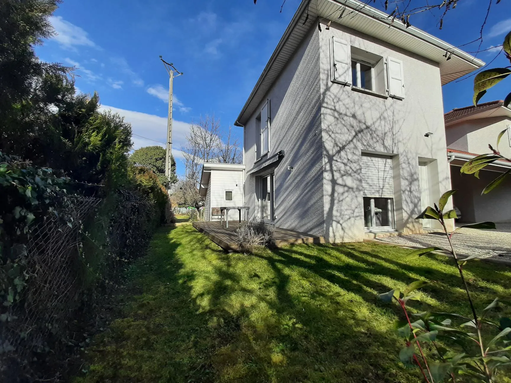 Maison récente proche du lac à Charavines - 65 m² avec terrasse et jardin 