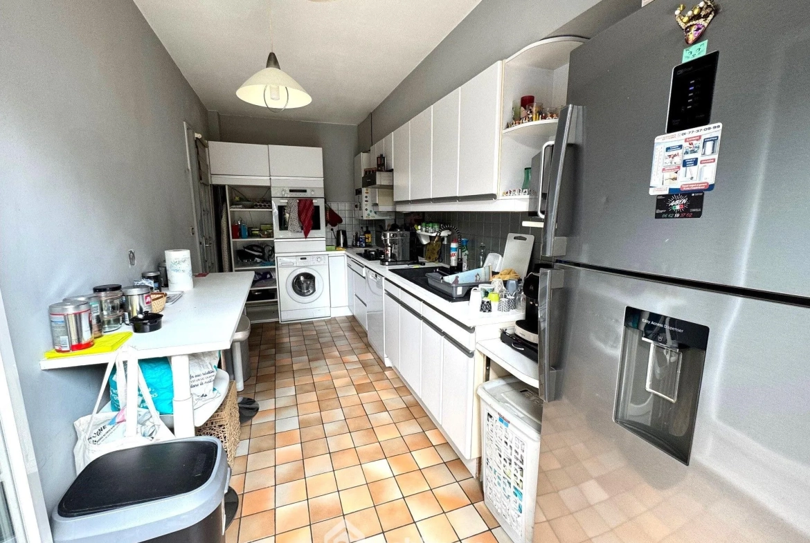 Maison mitoyenne de 88m² à Bondoufle avec jardin et garage 