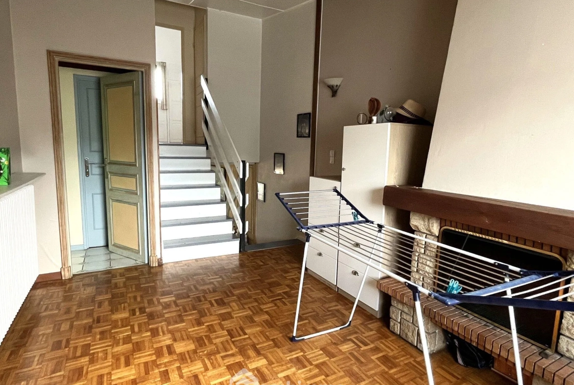 Maison mitoyenne de 88m² à Bondoufle avec jardin et garage 