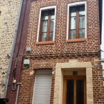 Maison en briques et silex au centre de Fécamp avec 2 chambres