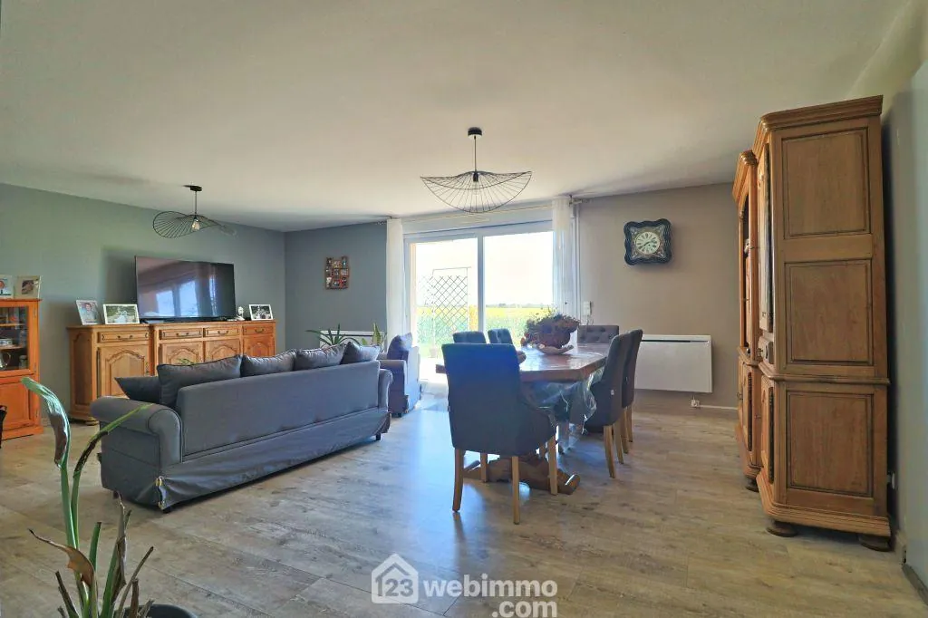 Maison familiale de 109 m² avec jardin clos à La Grimaudière 