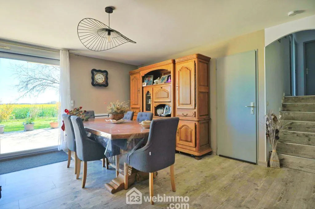 Maison familiale de 109 m² avec jardin clos à La Grimaudière 