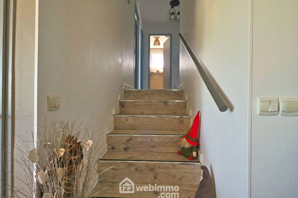 Maison familiale de 109 m² avec jardin clos à La Grimaudière 