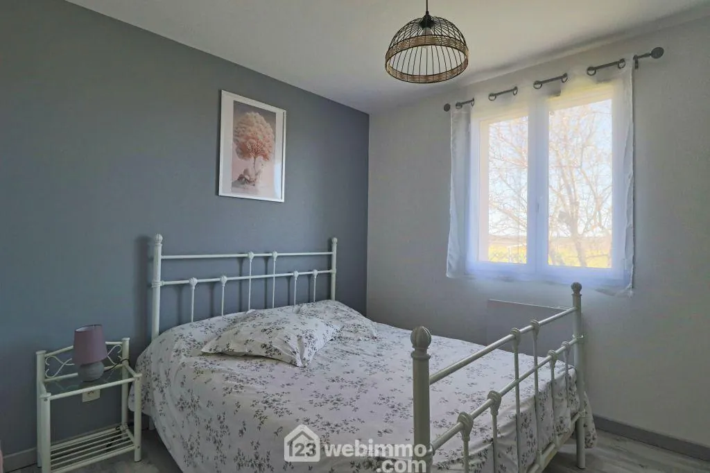 Maison familiale de 109 m² avec jardin clos à La Grimaudière 