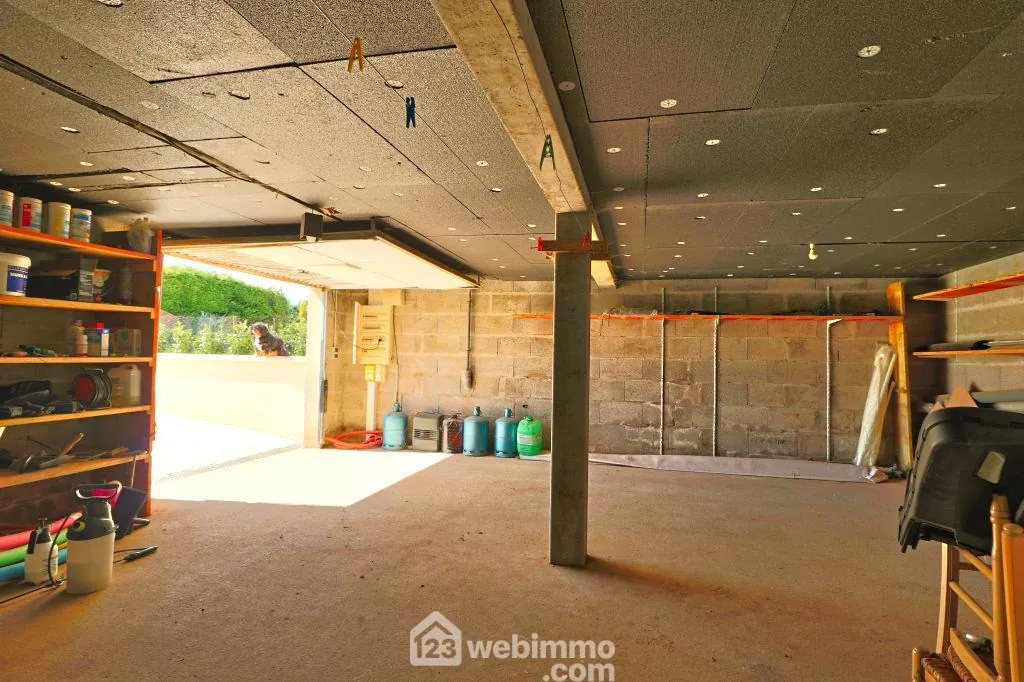 Maison familiale de 109 m² avec jardin clos à La Grimaudière 