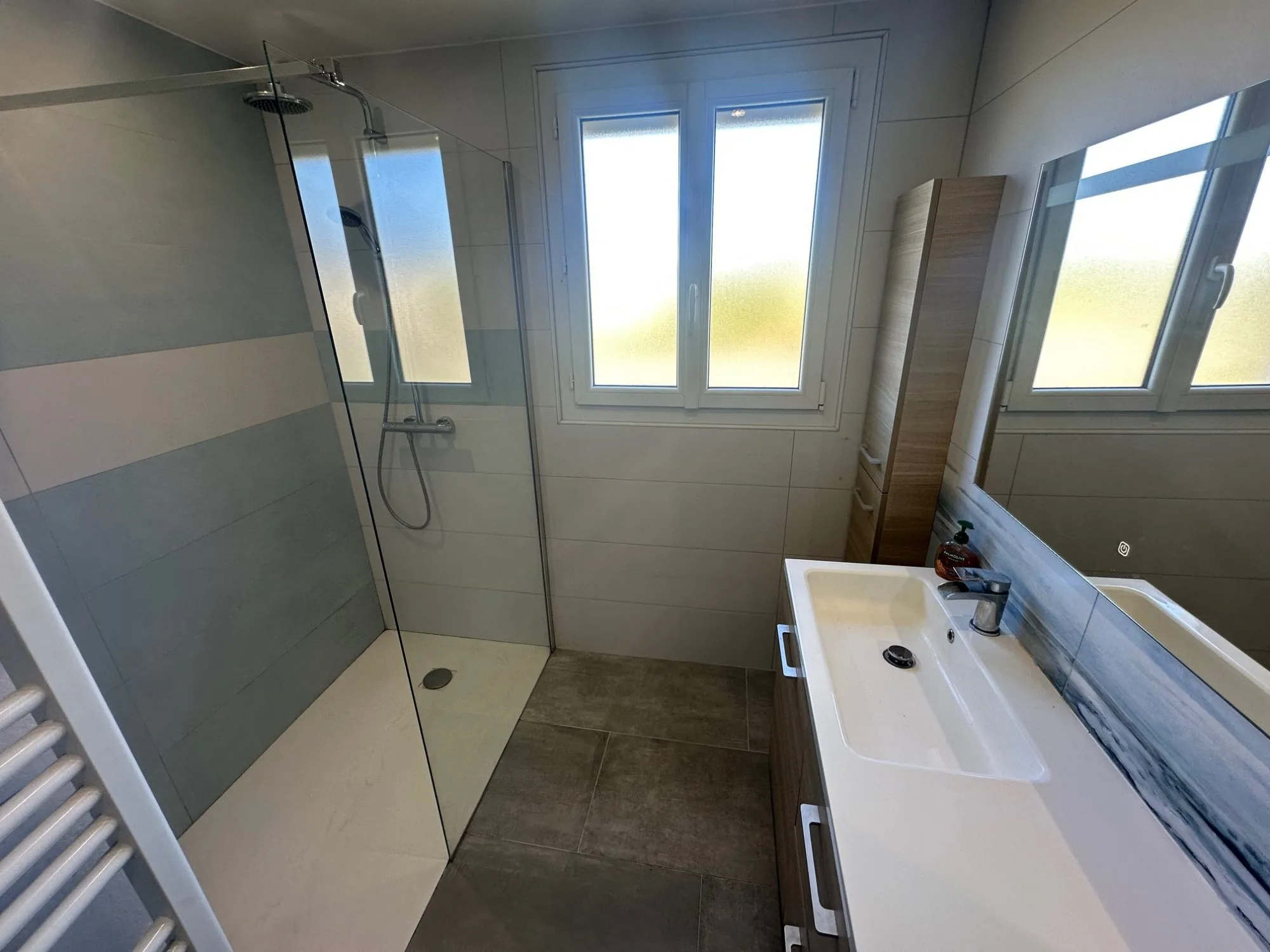 Maison à vendre de 122 m² à Poilly-lez-Gien, 4 chambres, jardin clos 
