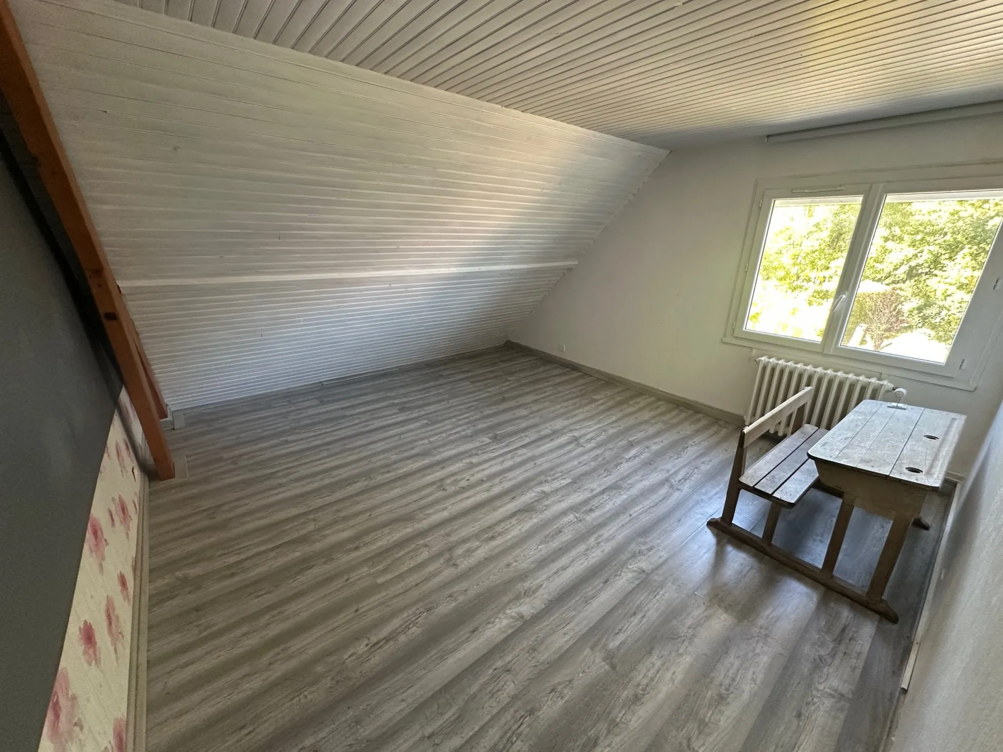 Maison à vendre de 122 m² à Poilly-lez-Gien, 4 chambres, jardin clos 