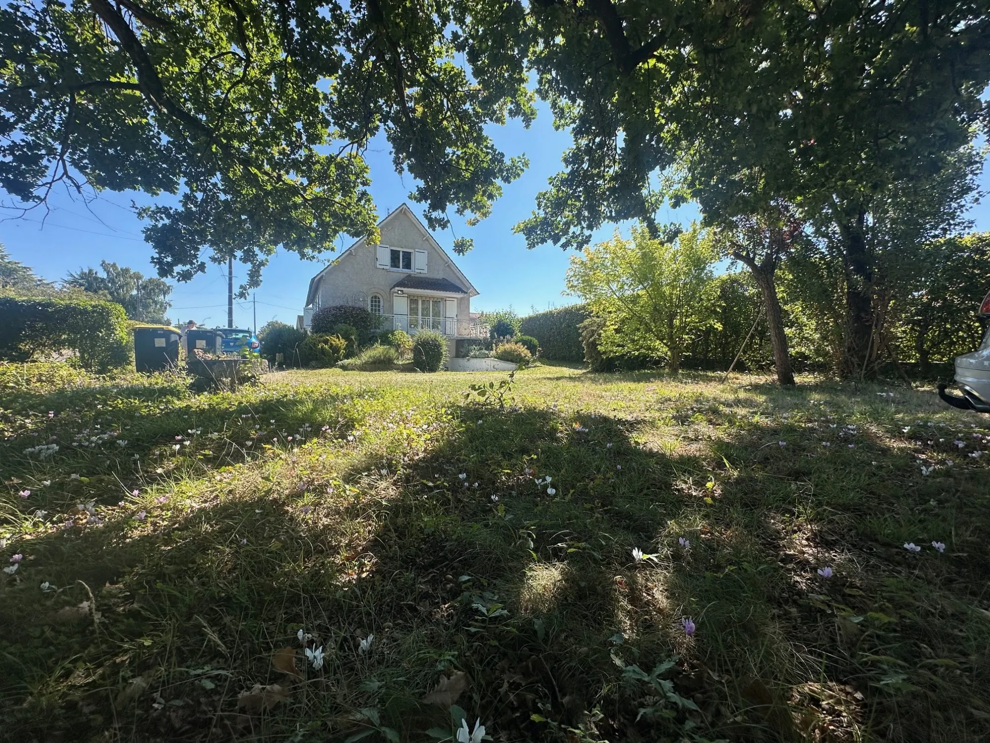 Maison à vendre de 122 m² à Poilly-lez-Gien, 4 chambres, jardin clos 