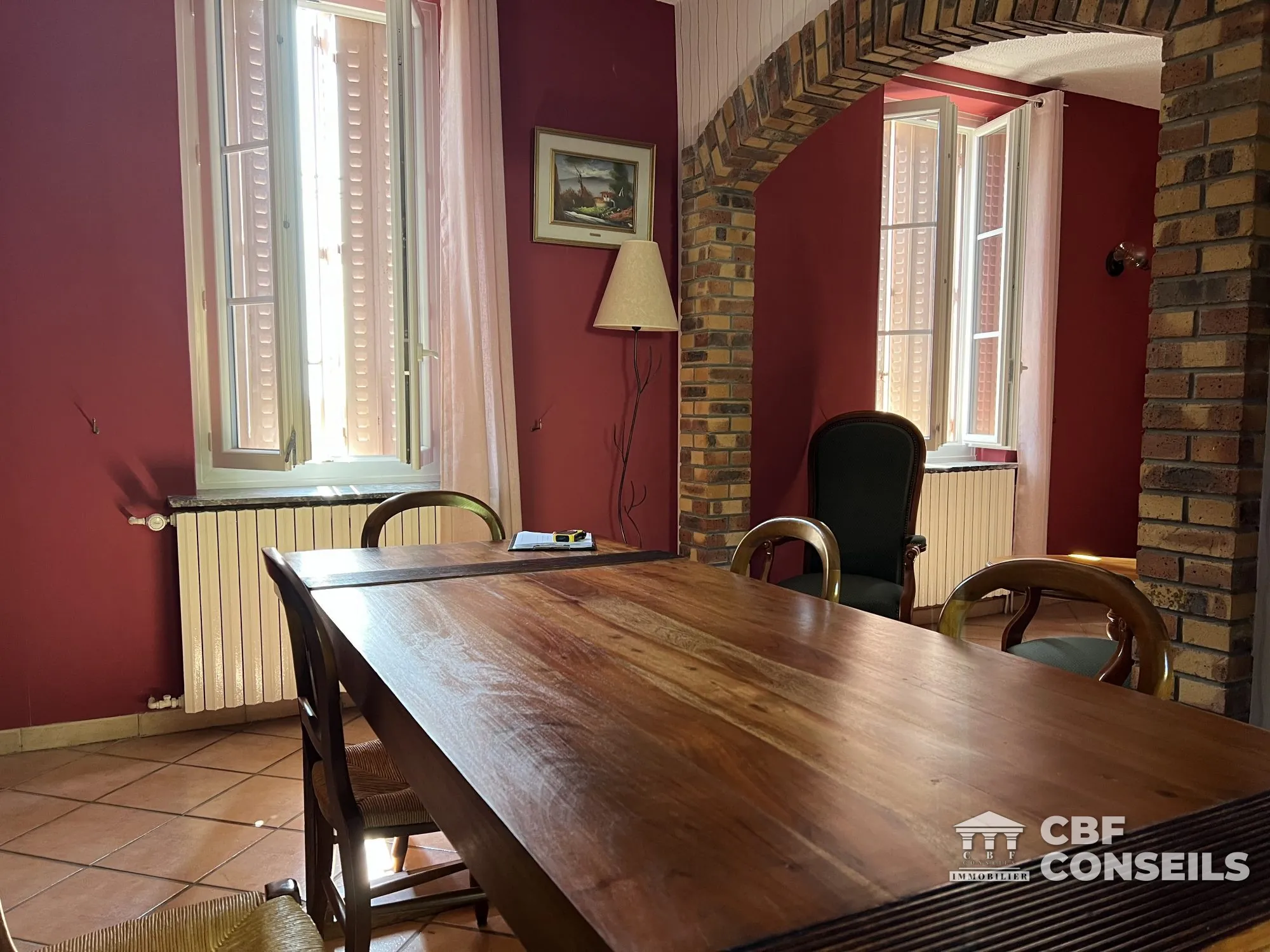 Maison ancienne de 110 m² avec terrasse et jardin au Creusot – Idéal famille 