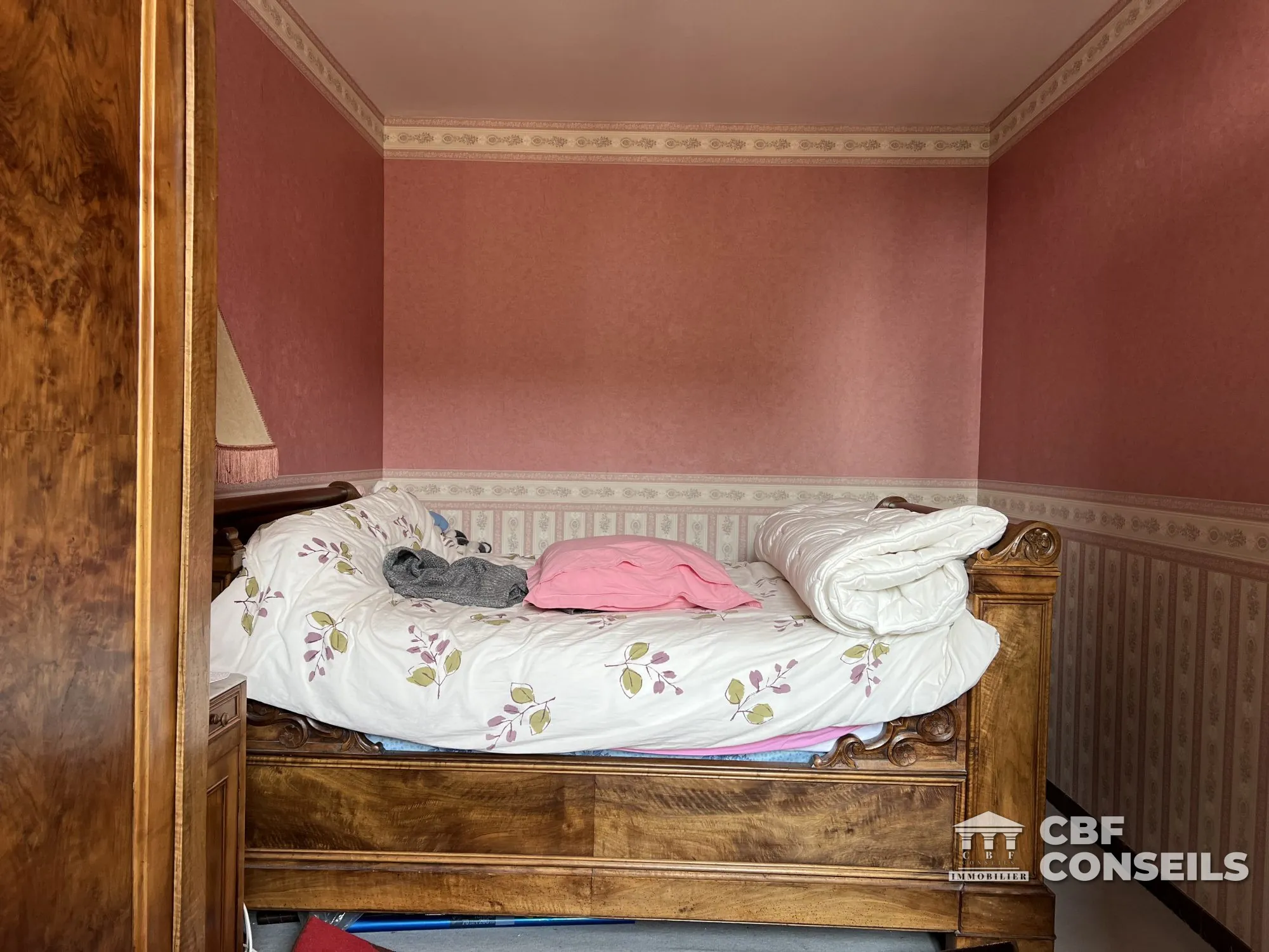 Maison ancienne de 110 m² avec terrasse et jardin au Creusot – Idéal famille 