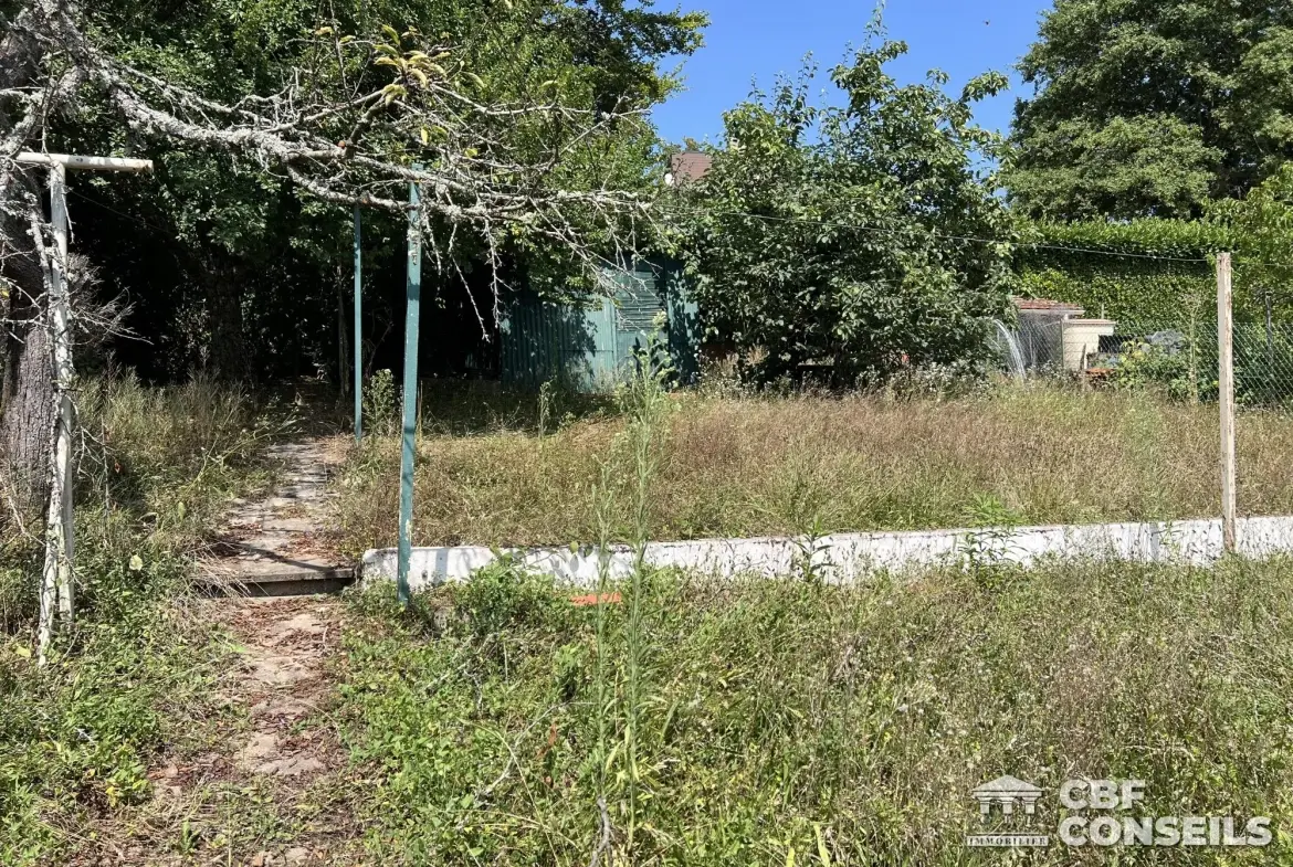 Maison ancienne de 110 m² avec terrasse et jardin au Creusot – Idéal famille 