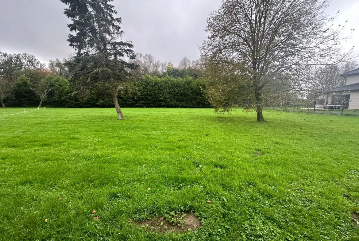 Terrain constructible de 1307 m² à Anvin, viabilisé et calme 
