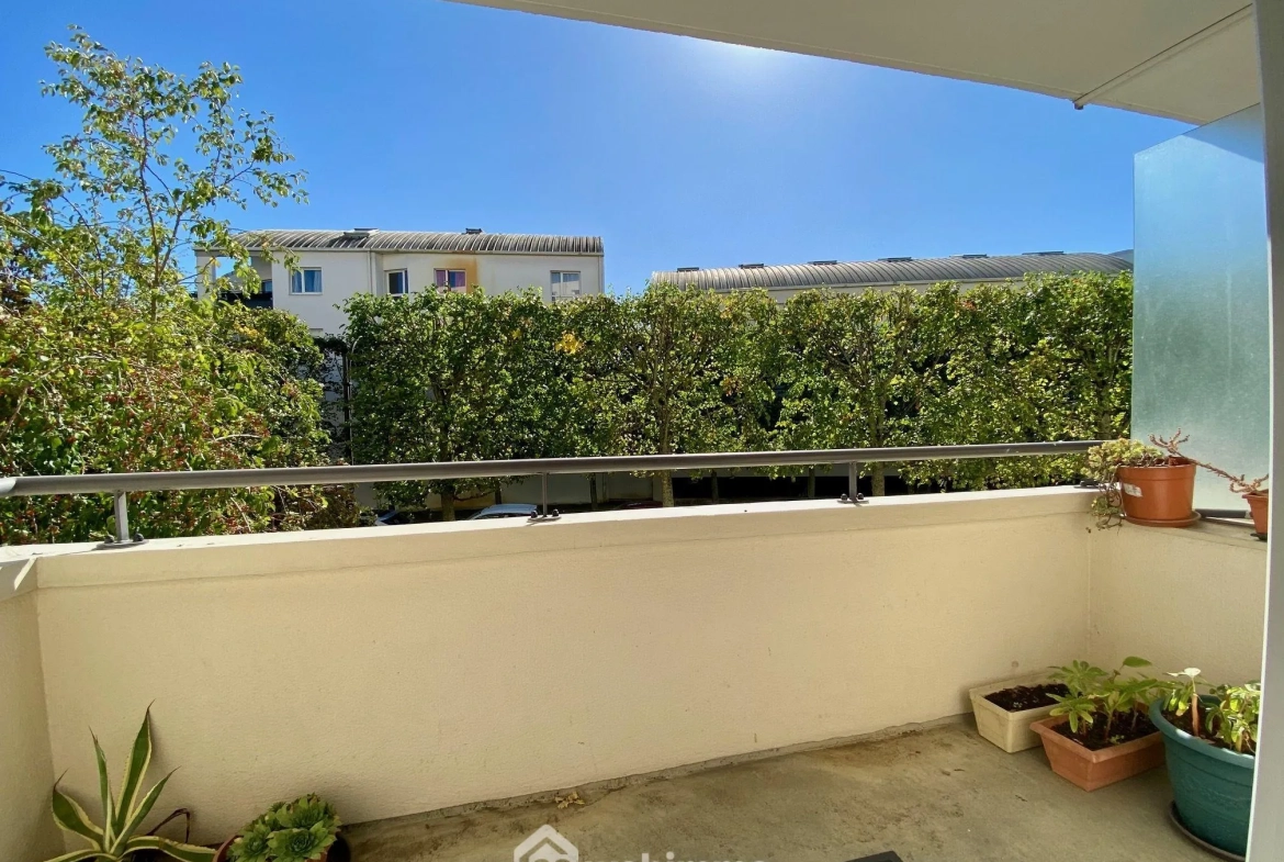 À vendre Appartement T3 de 61 m² à Évry-Courcouronnes avec balcon 