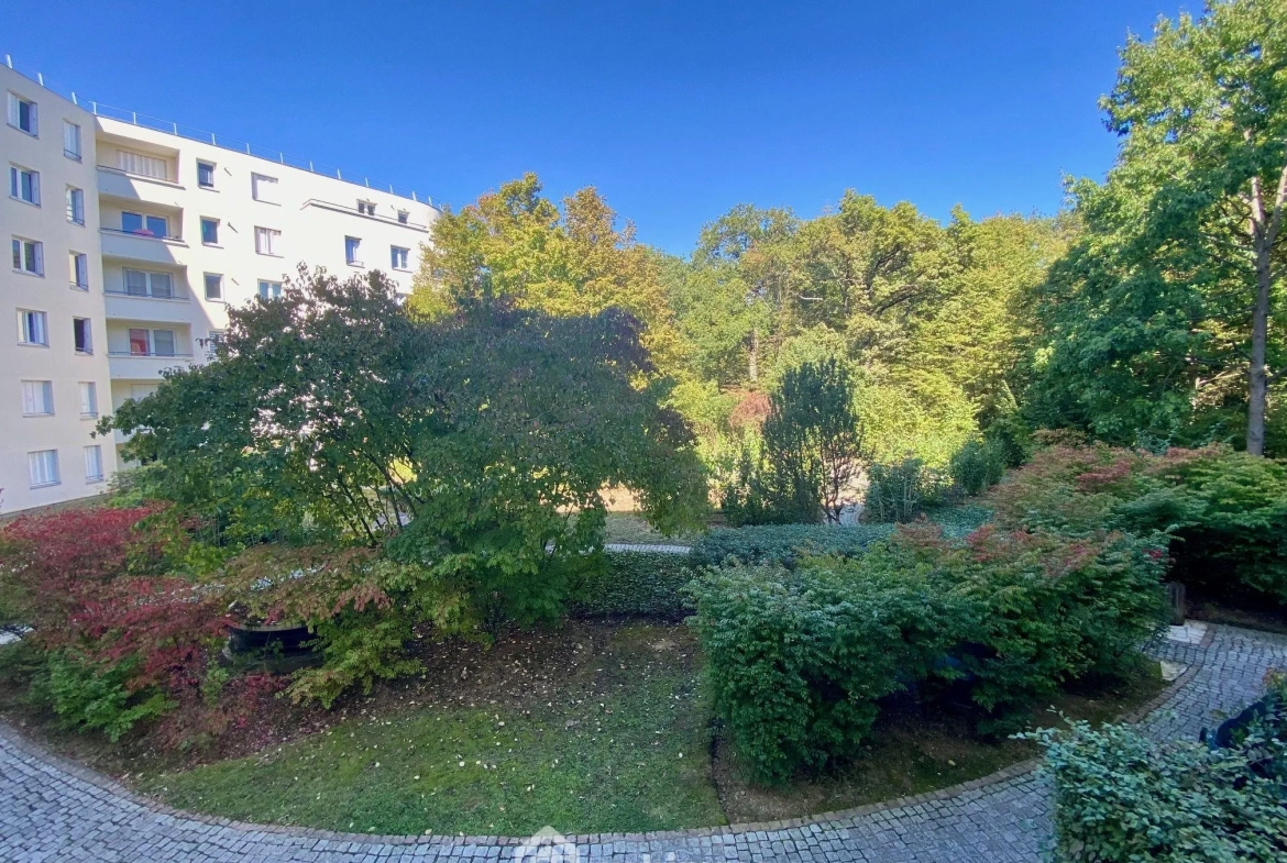 À vendre Appartement T3 de 61 m² à Évry-Courcouronnes avec balcon 