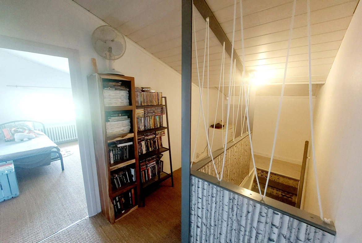 Maison à Montbrison de 121 m² avec terrain, 5 chambres, rénovation récente à vendre 