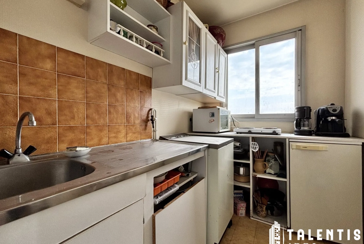 Studio à vendre à Nantes Beaulieu de 32 m² avec balcon et garage - Investissement idéal 