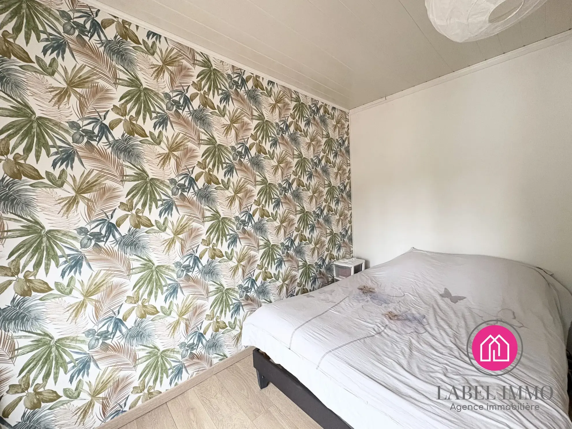 Maison semi-individuelle à Somain avec jardin, 3 chambres, proche commodités 