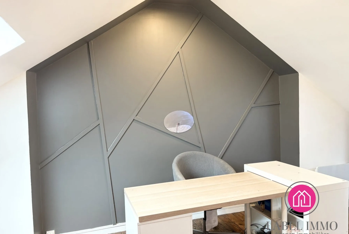 Maison semi-individuelle à Somain avec jardin, 3 chambres, proche commodités 