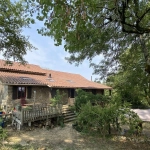 Maison individuelle avec grange attenante proche de Montbazens