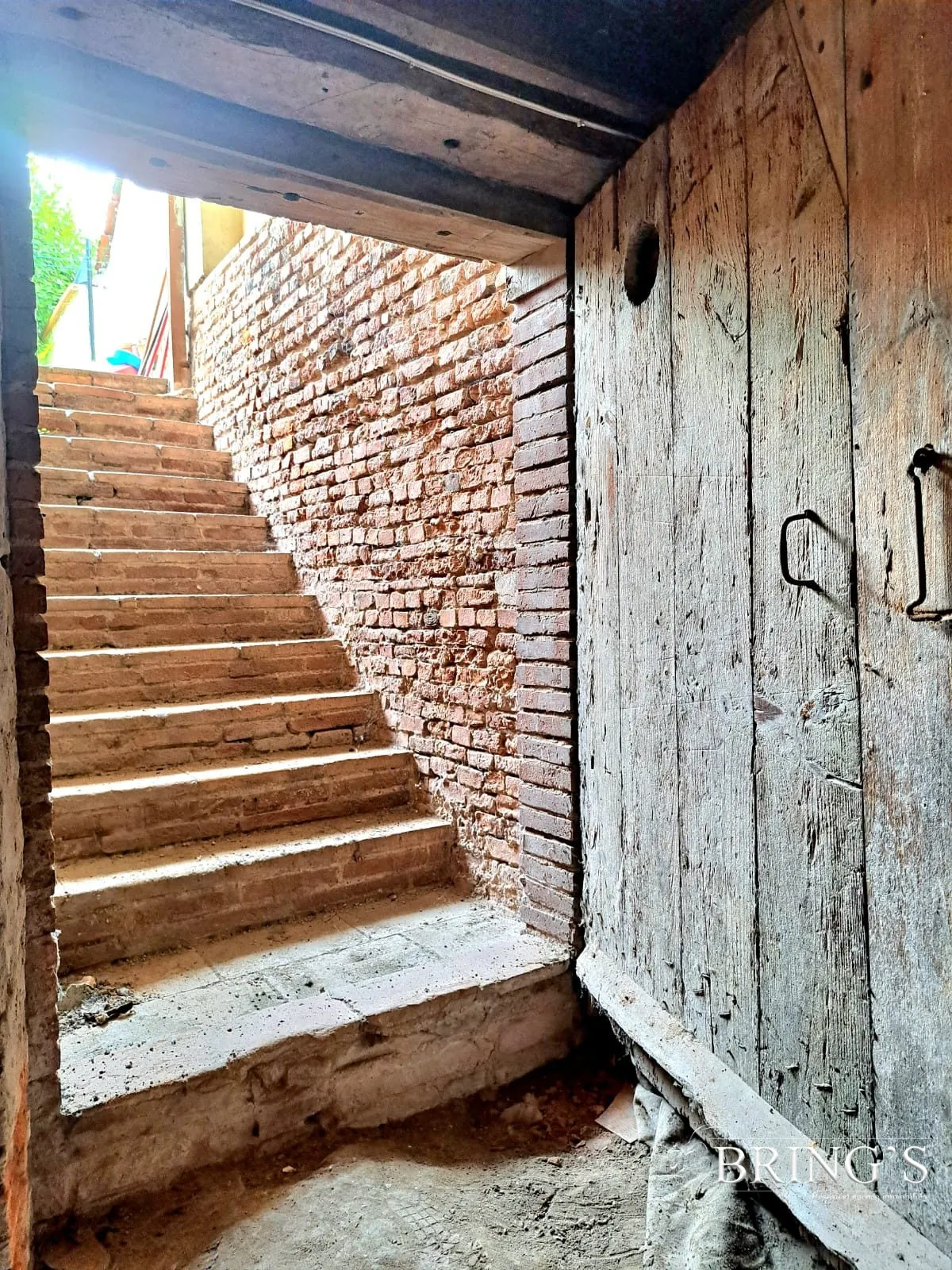 Maison 134 m² avec 3 chambres, jardin et potentiel d'agrandissement à Moissac 