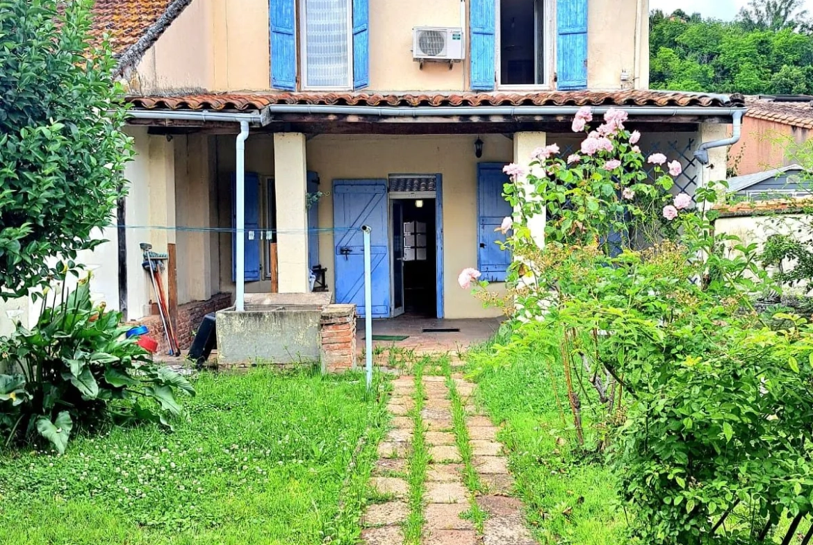 Maison 134 m² avec 3 chambres, jardin et potentiel d'agrandissement à Moissac 