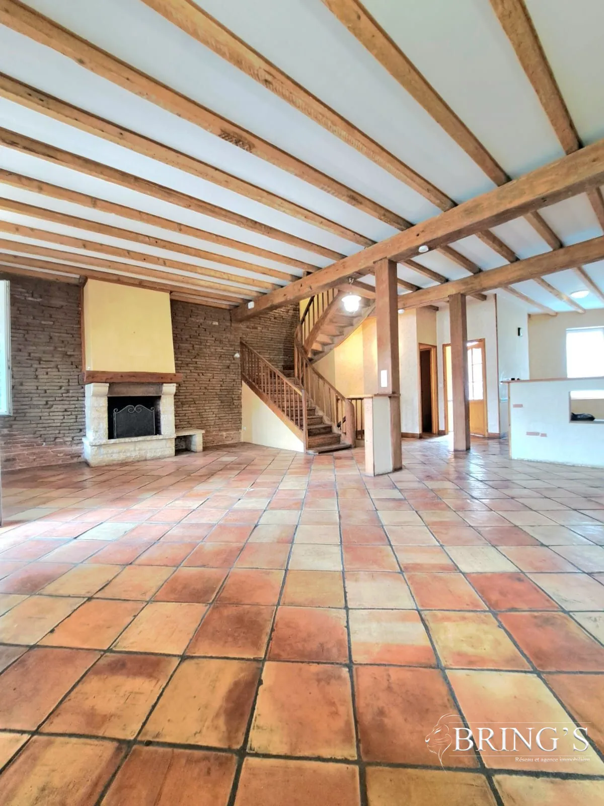 Maison 134 m² avec 3 chambres, jardin et potentiel d'agrandissement à Moissac 