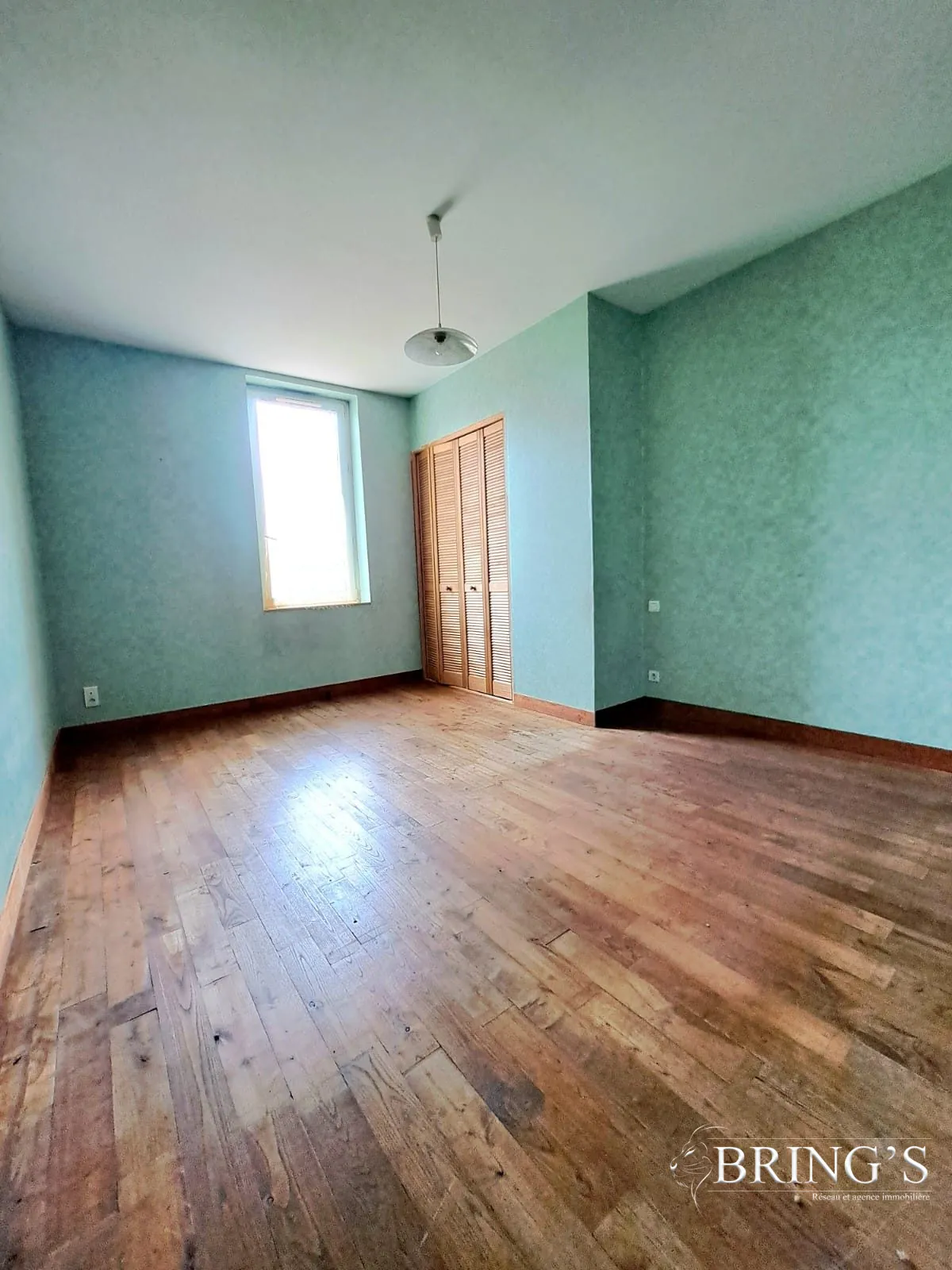 Maison 134 m² avec 3 chambres, jardin et potentiel d'agrandissement à Moissac 