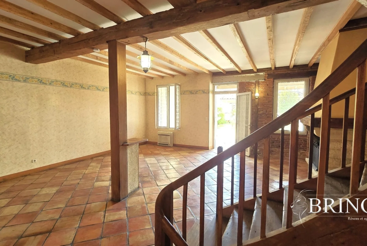 Maison 134 m² avec 3 chambres, jardin et potentiel d'agrandissement à Moissac 