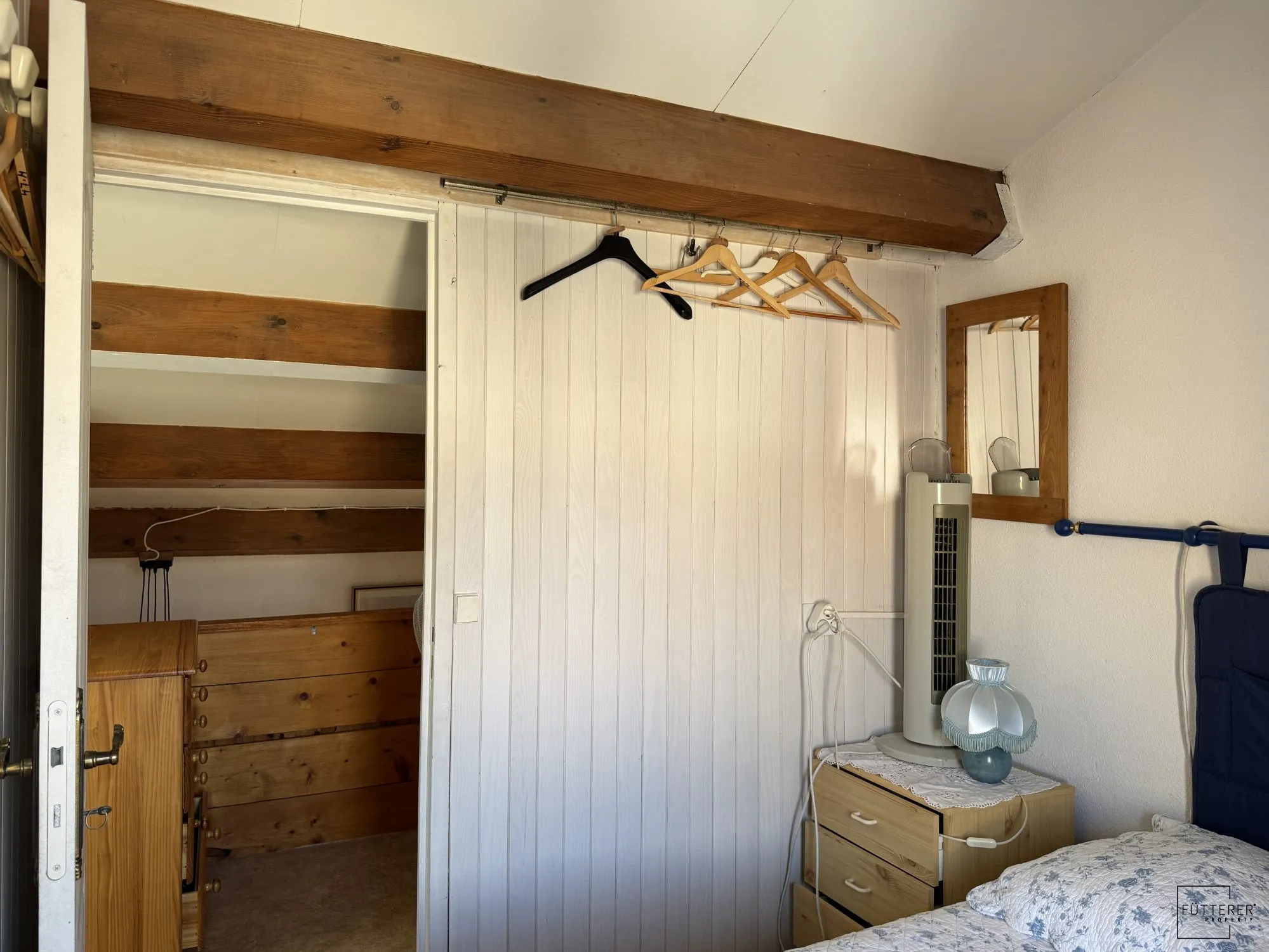 À Vendre à Gruissan - Pavillon 3 Pièces Traversant avec Terrasse Exposée Est 