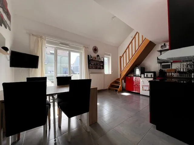 Appartement en duplex à vendre à Cesson avec 2 chambres et balcon 