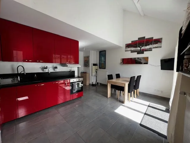 Appartement en duplex à vendre à Cesson avec 2 chambres et balcon 