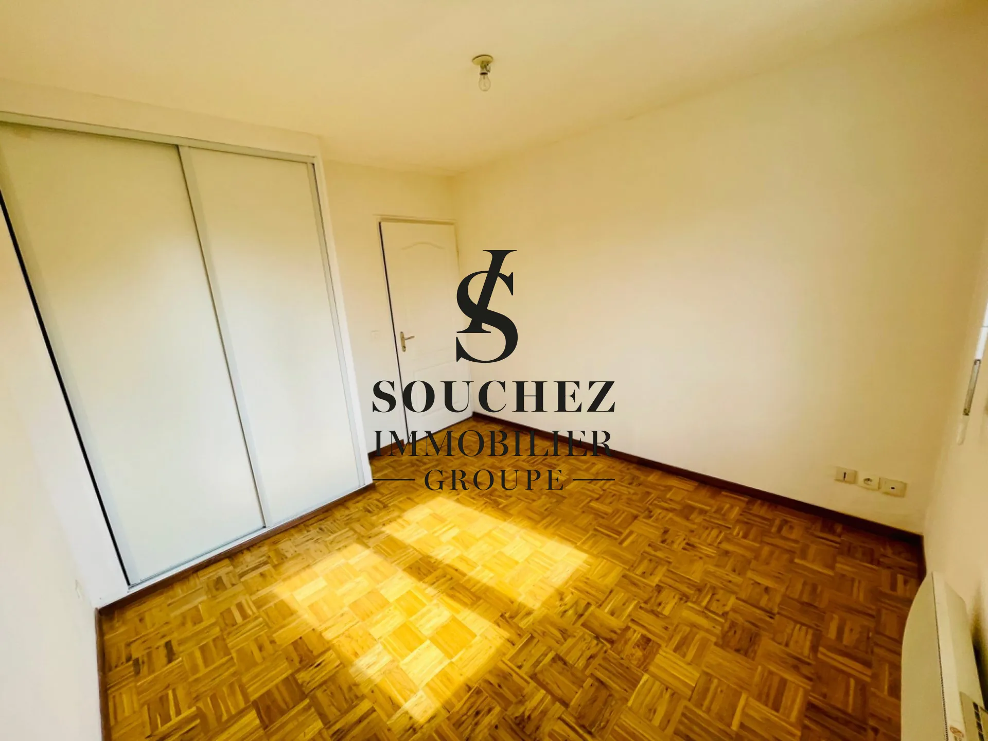 Appartement lumineux avec garage et cave à Lens - Secteur calme 