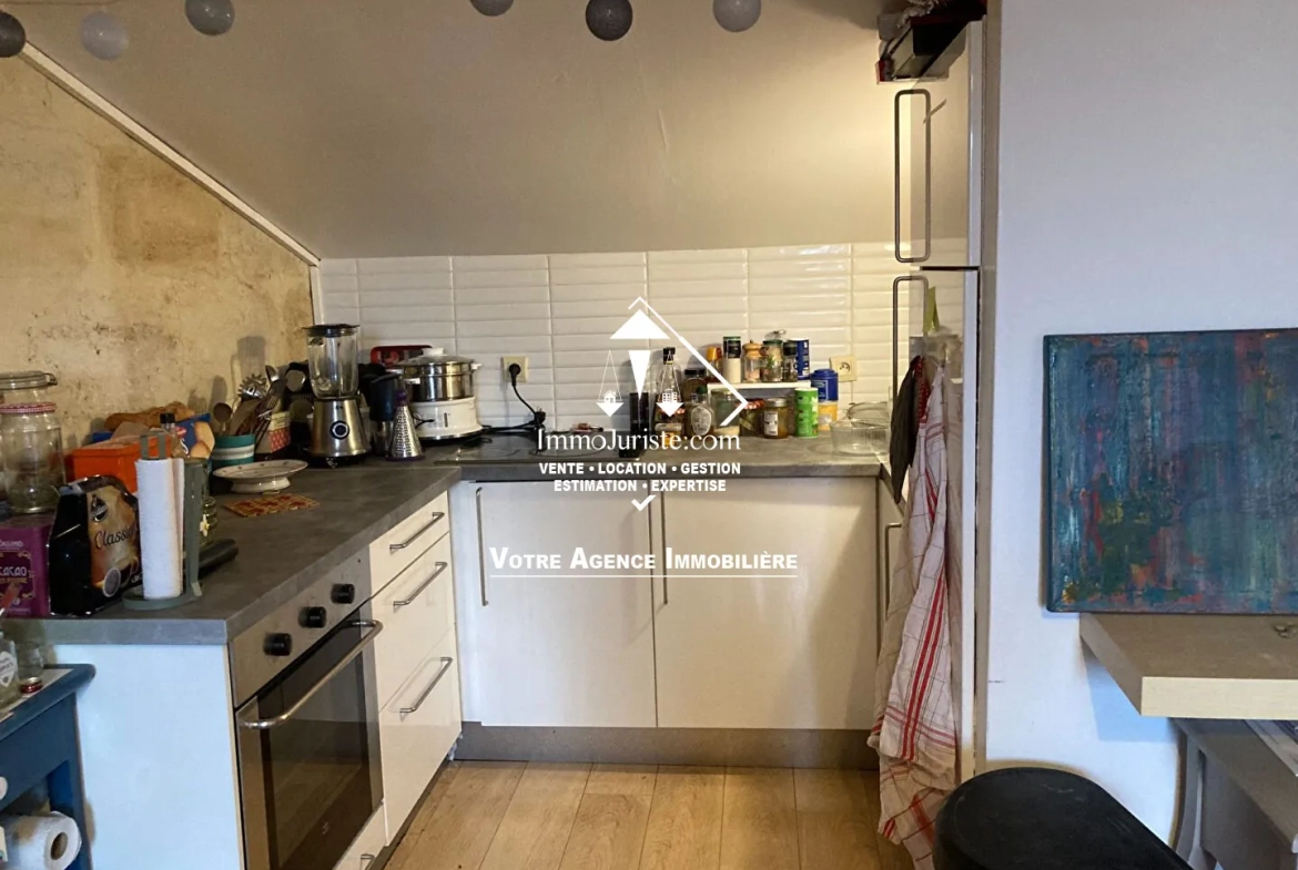 Appartement 2 pièces à Bordeaux Mériadeck avec combles aménageables 