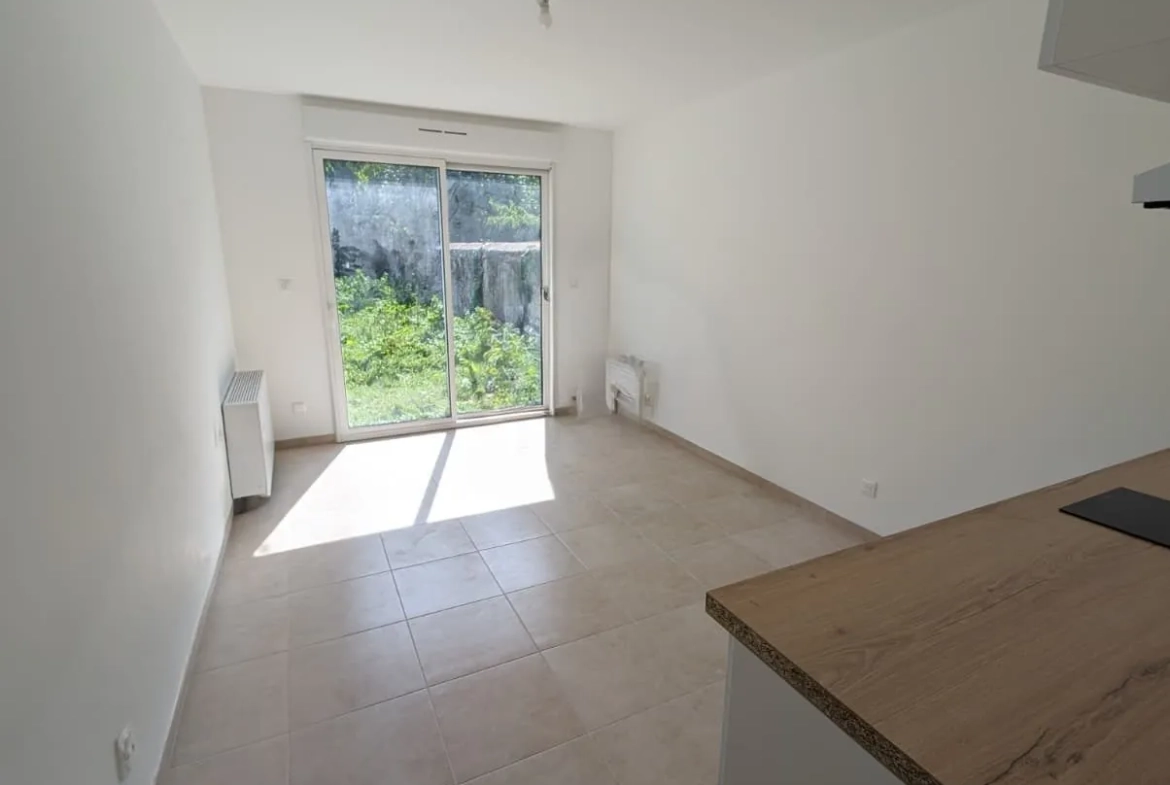 Appartement 2 pièces neuf avec jardin à Pacy-sur-Eure 