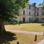 Appartement lumineux à Lardy avec parking privé, dernier étage, proche commodités